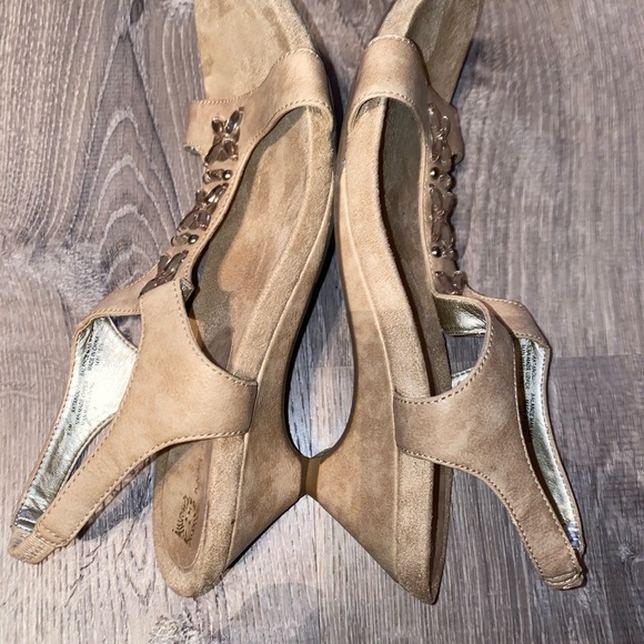 Anne Klein IFlex women's sz 8.5M bedazzled comfy shoes with small heel. - Picture 5 of 9